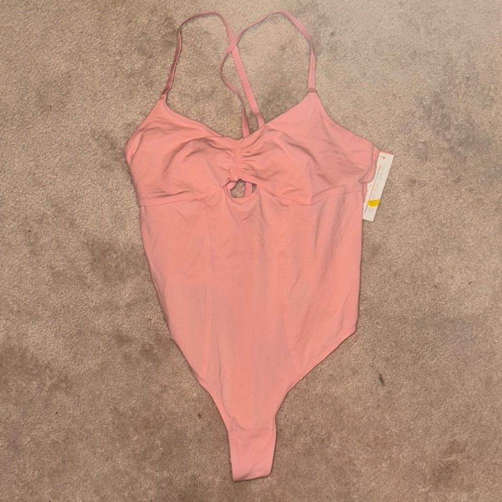 Colsie Pink Bodysuit with Sweetheart Neckline